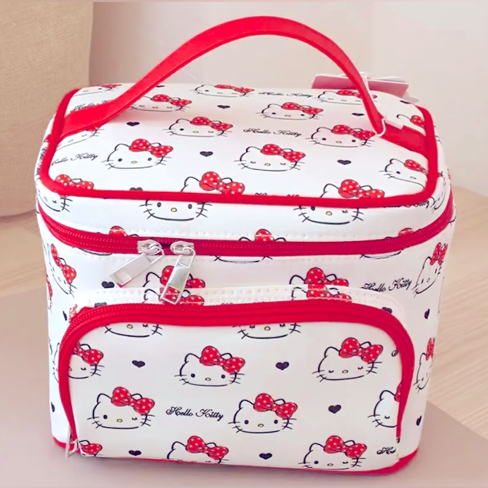 Hello Kitty Makeup Bag